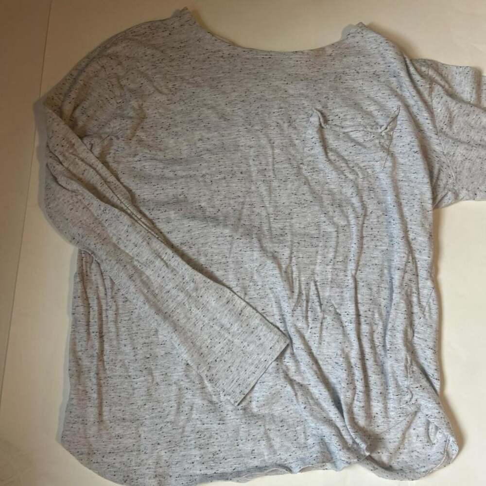 Carbon Longer Length Long Sleeve Top Size S Grey Speckled Pocket Tee